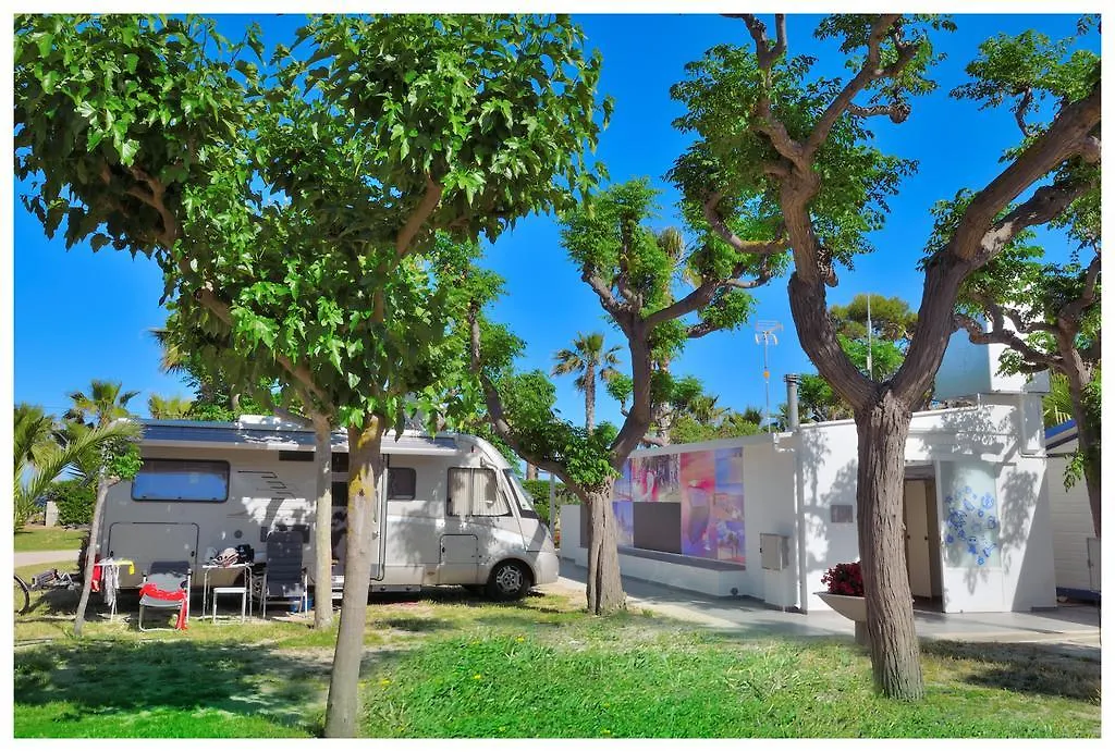 ** Kemp Camping & Bungalows Estanyet Les Cases d'Alcanar Španělsko